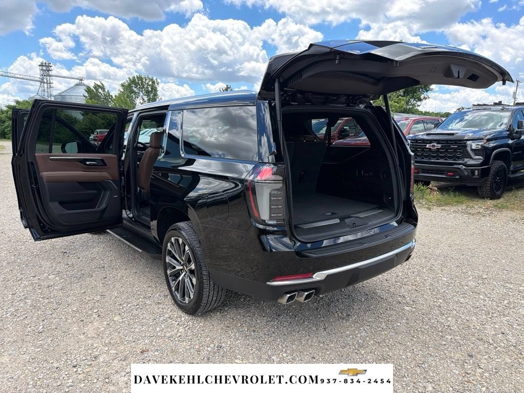 2025 Chevrolet Suburban High Country