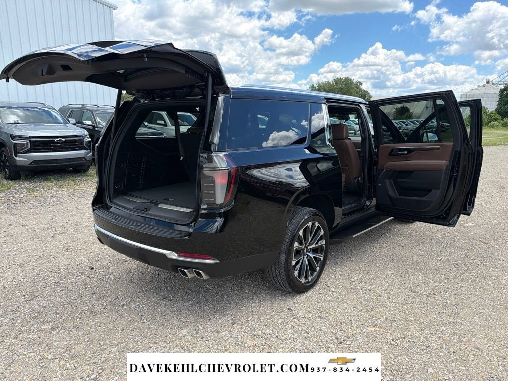 2025 Chevrolet Suburban High Country