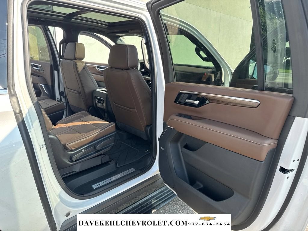 2025 Chevrolet Suburban High Country