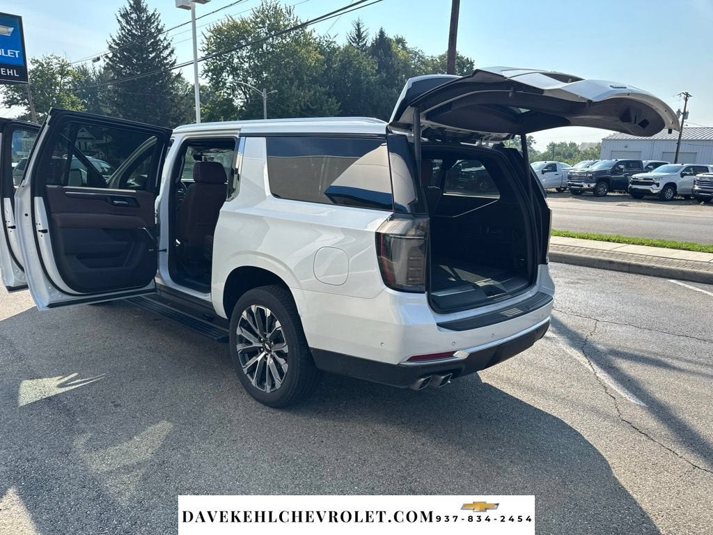 2025 Chevrolet Suburban High Country
