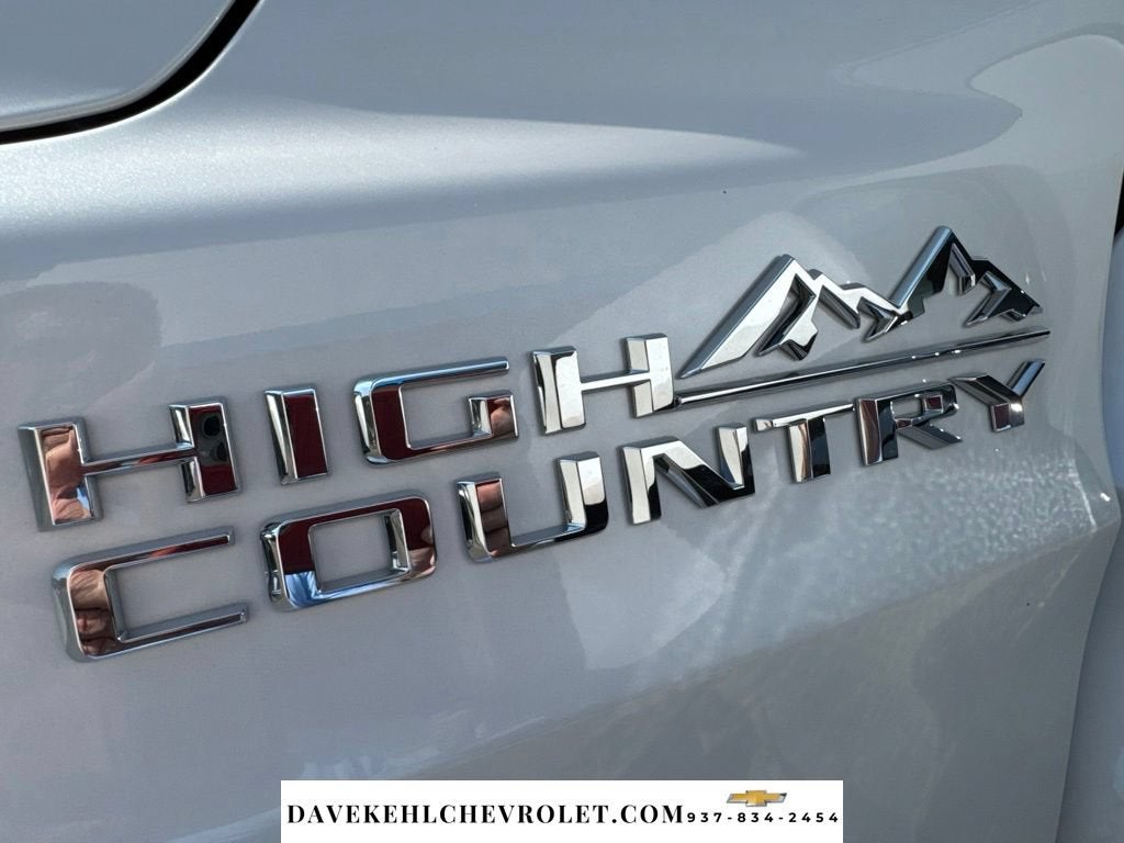 2025 Chevrolet Suburban High Country