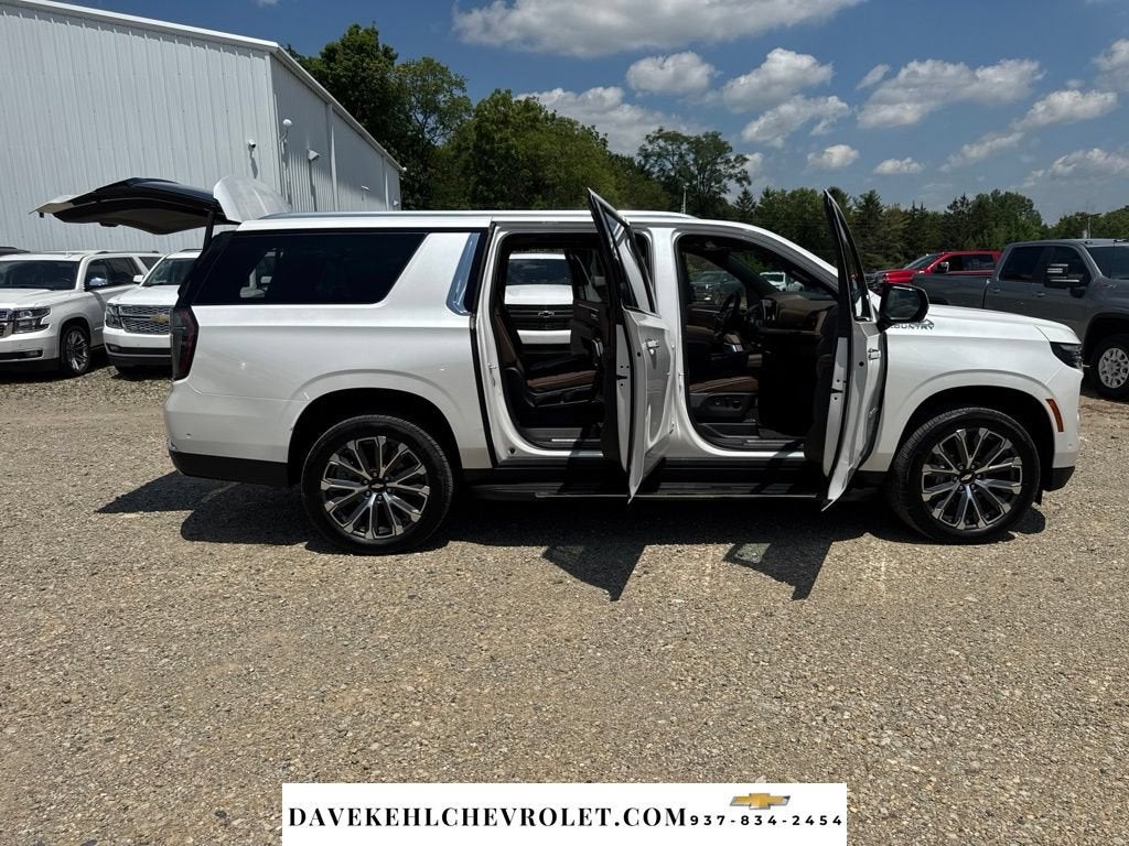 2025 Chevrolet Suburban High Country