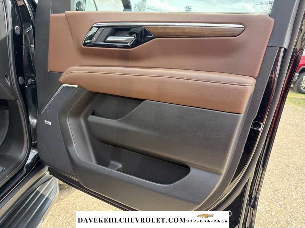 2025 Chevrolet Suburban High Country