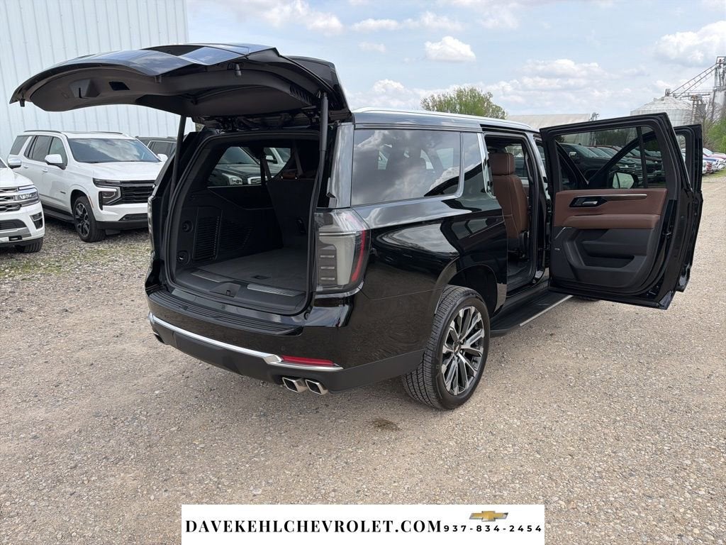 2025 Chevrolet Suburban High Country