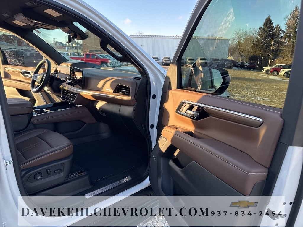 2025 Chevrolet Suburban High Country