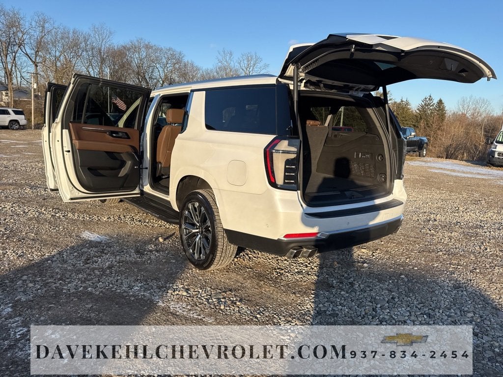 2025 Chevrolet Suburban High Country