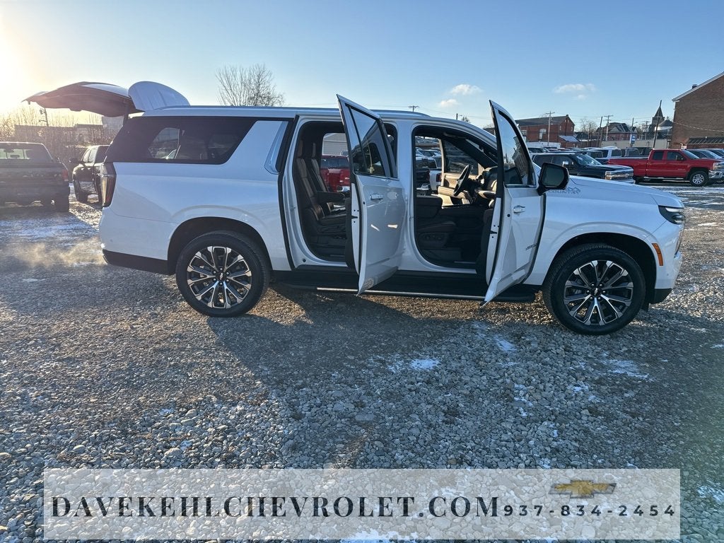 2025 Chevrolet Suburban High Country