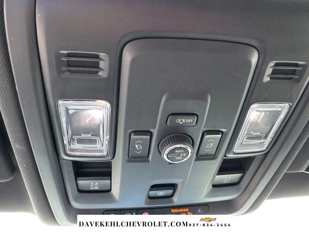 2025 Chevrolet Tahoe RST