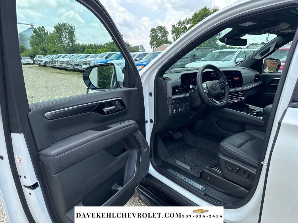 2025 Chevrolet Tahoe RST