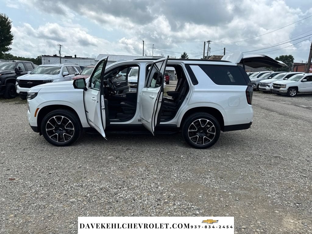 2025 Chevrolet Tahoe RST