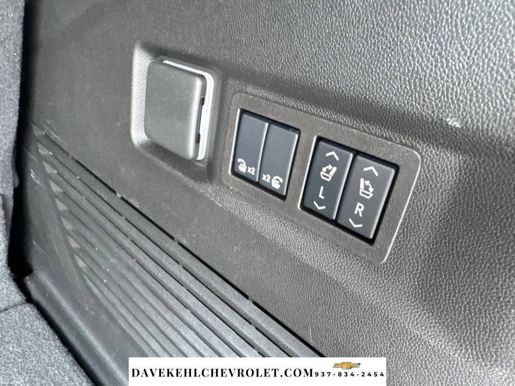 2025 Chevrolet Tahoe RST