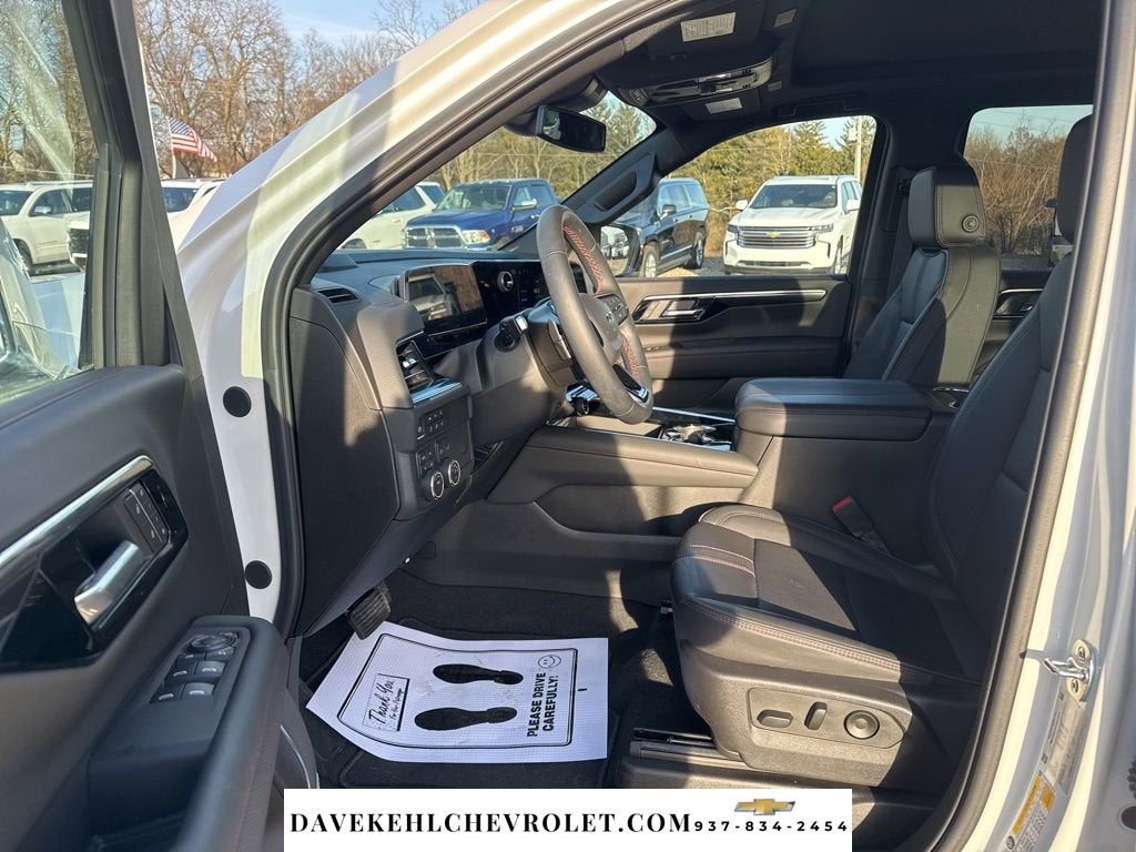 2025 Chevrolet Tahoe RST