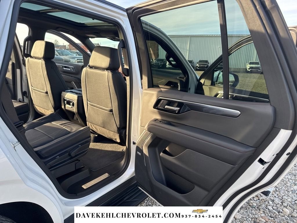 2025 Chevrolet Tahoe RST