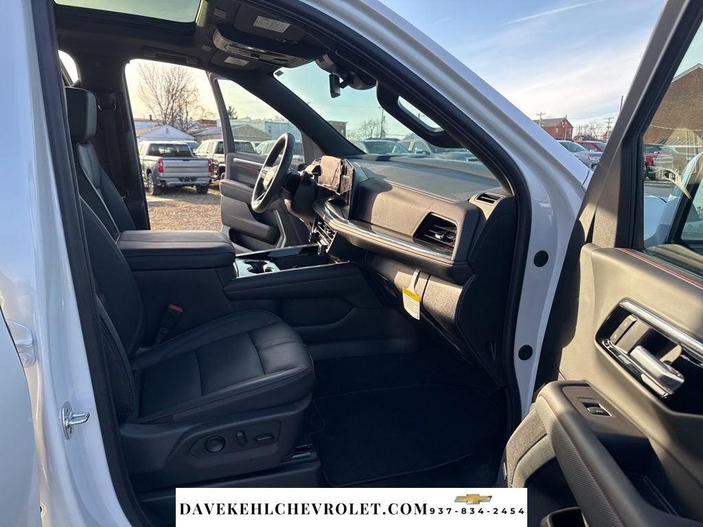 2025 Chevrolet Tahoe RST