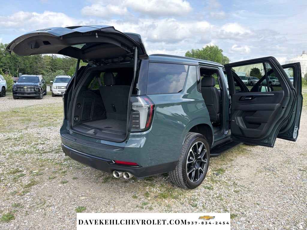 2025 Chevrolet Tahoe RST