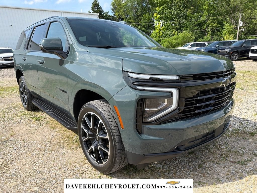 2025 Chevrolet Tahoe RST