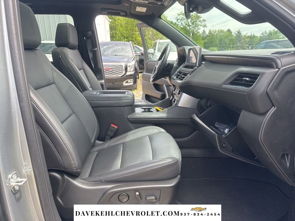2024 Chevrolet Suburban LT