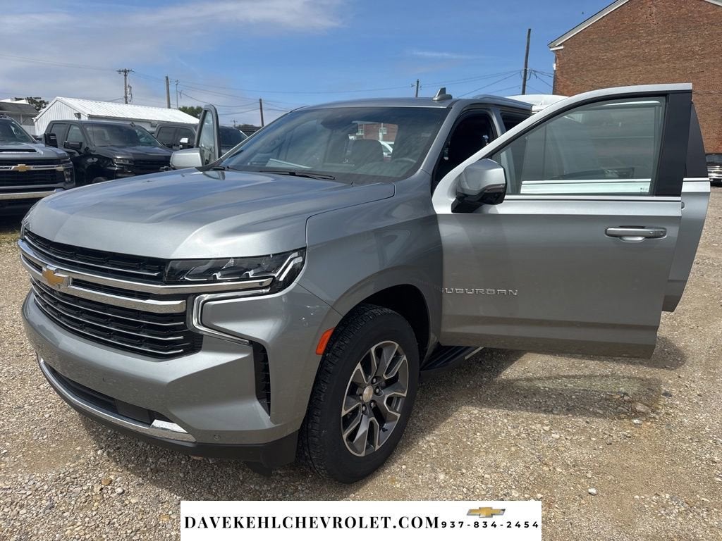2024 Chevrolet Suburban LT