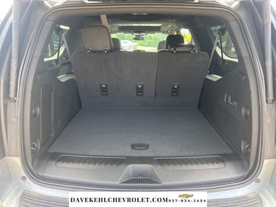 2024 Chevrolet Suburban LT