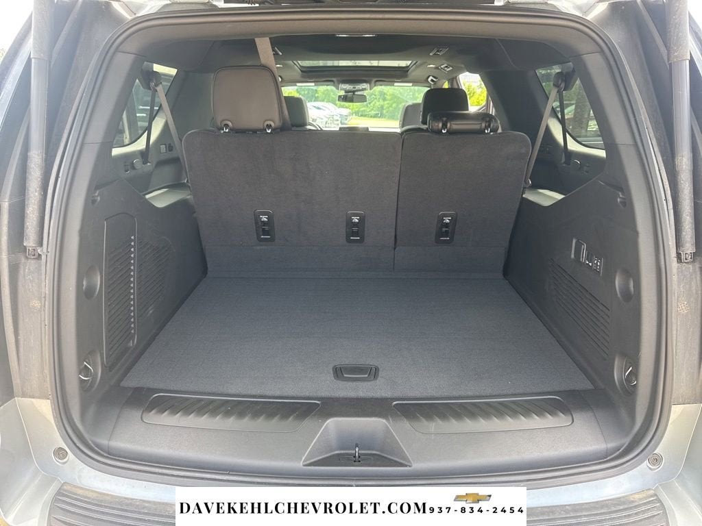 2024 Chevrolet Suburban LT
