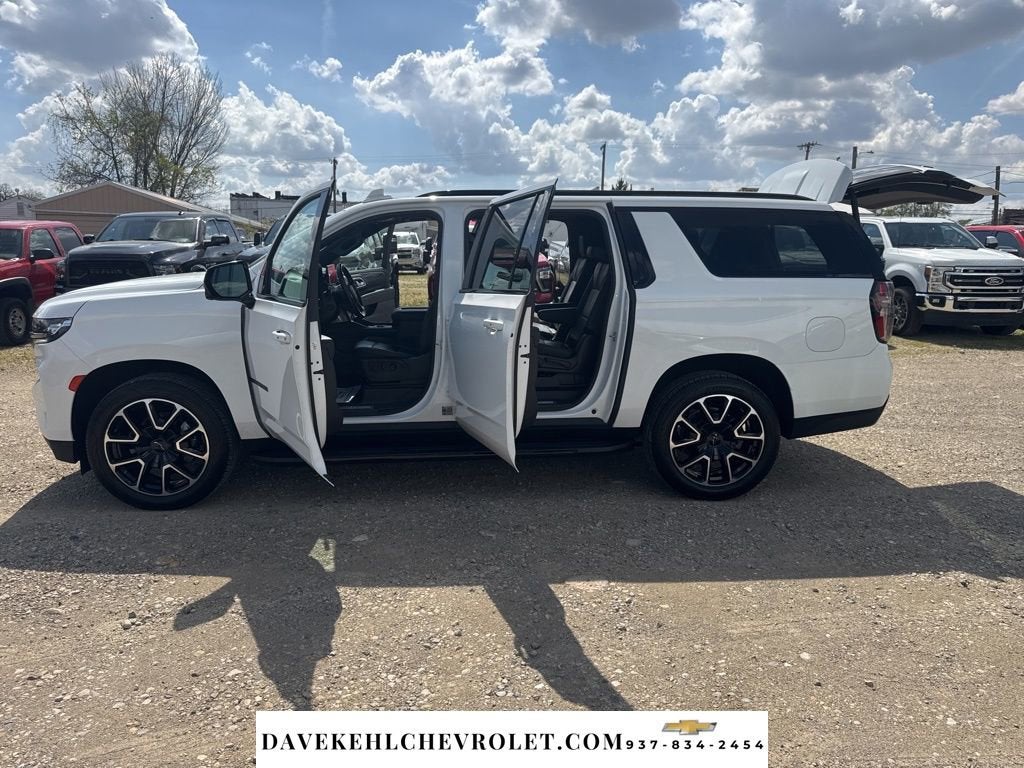 2022 Chevrolet Suburban RST