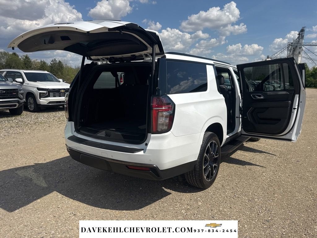 2022 Chevrolet Suburban RST