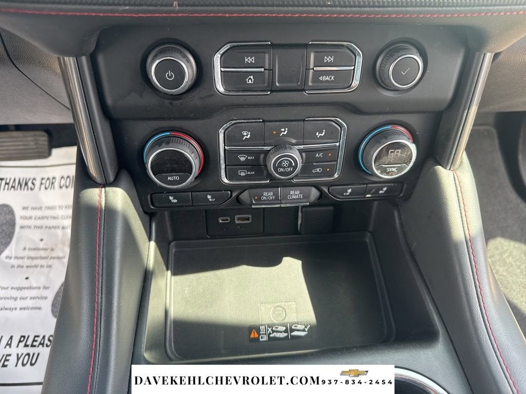 2022 Chevrolet Suburban RST