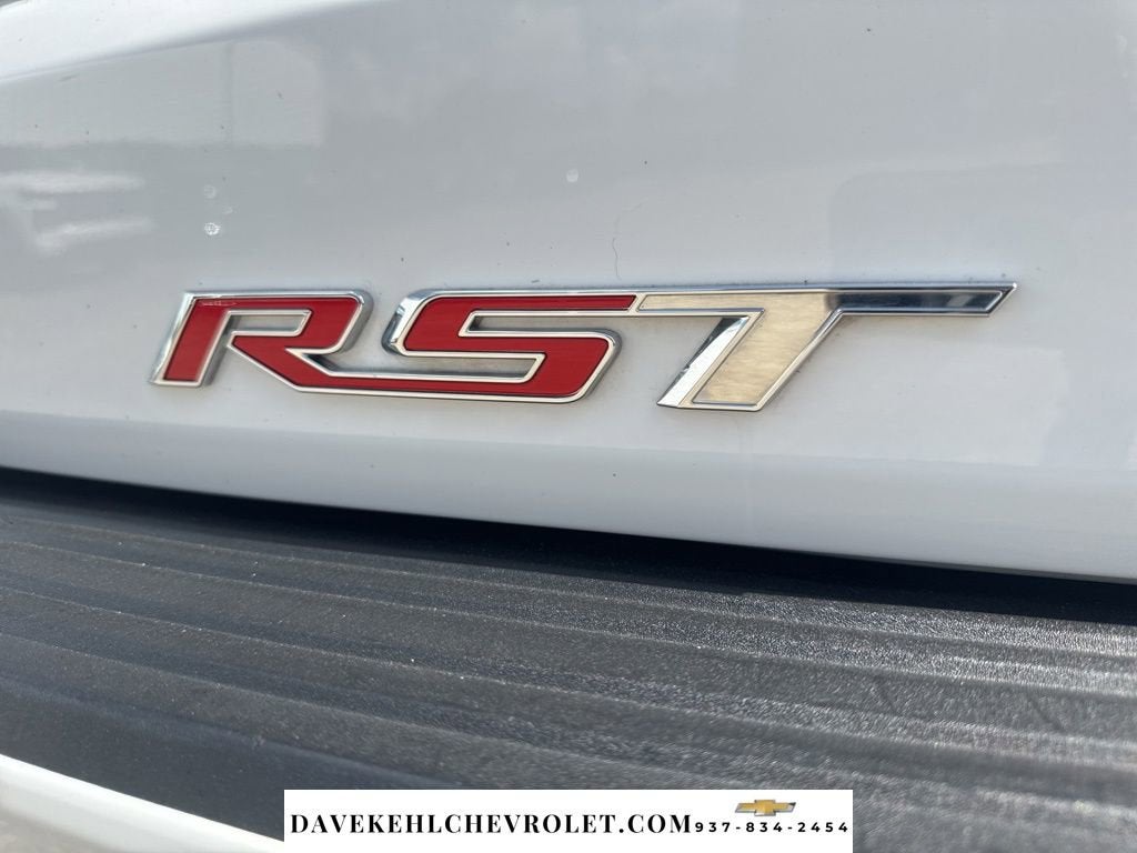2022 Chevrolet Suburban RST