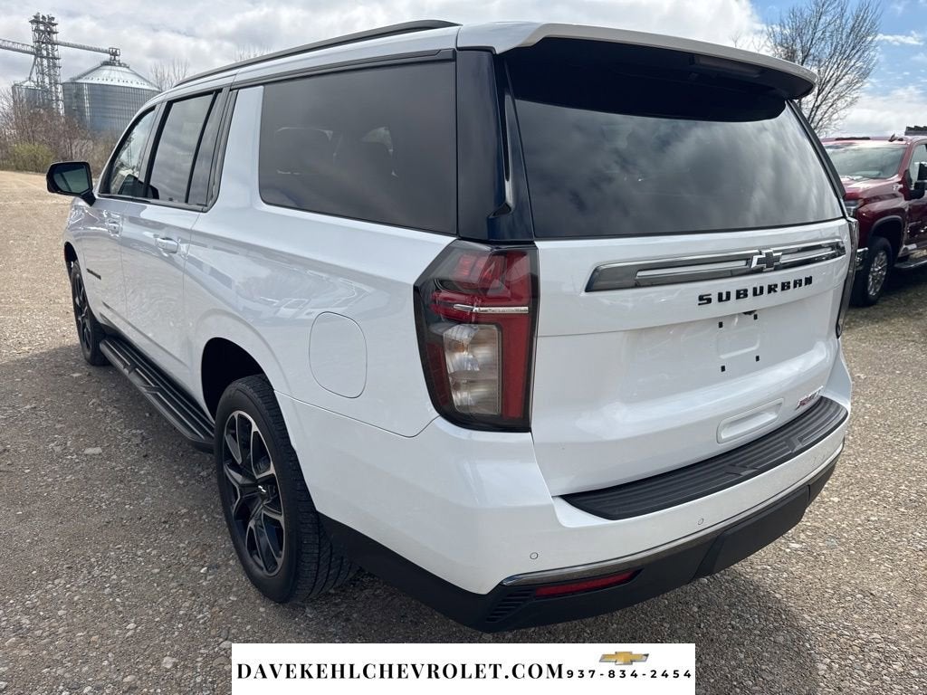 2022 Chevrolet Suburban RST