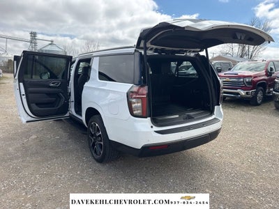 2022 Chevrolet Suburban RST