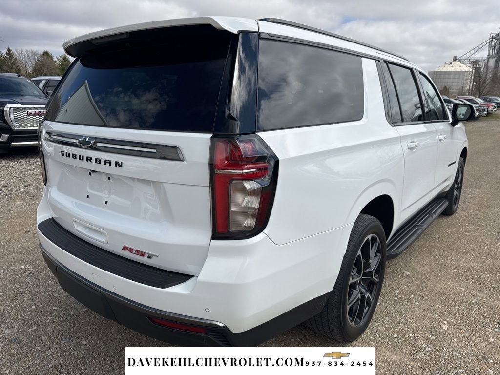 2022 Chevrolet Suburban RST