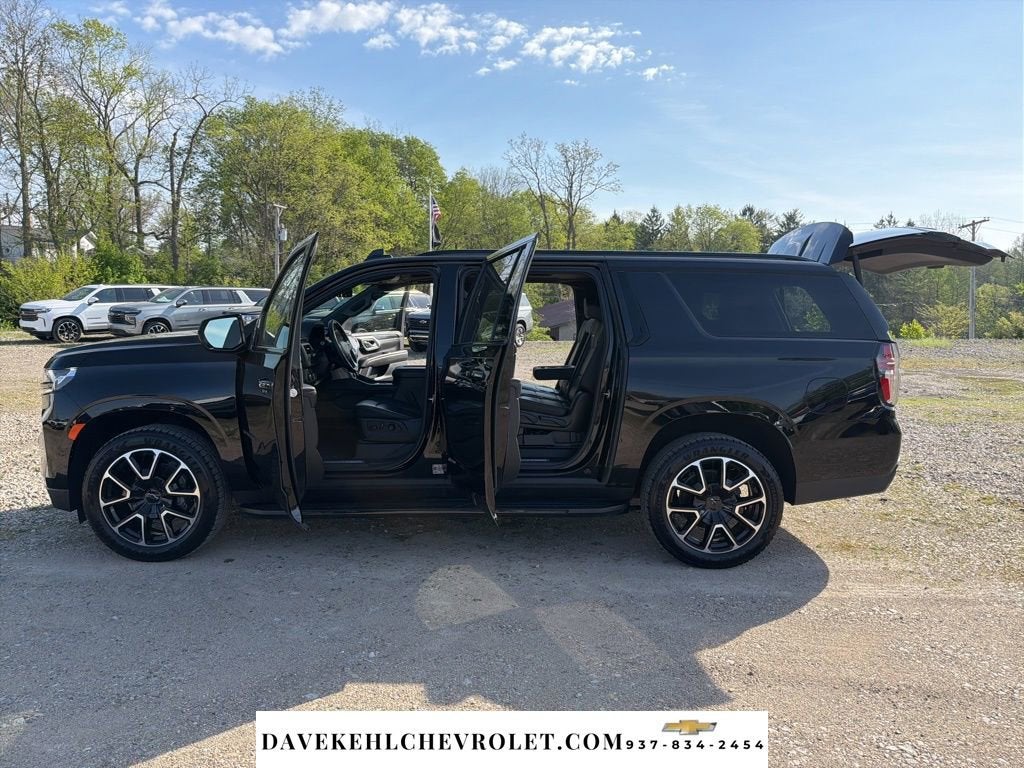 2021 Chevrolet Suburban RST