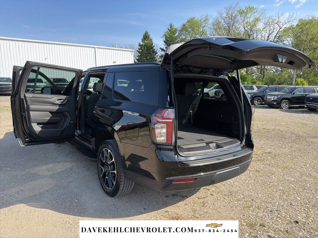 2021 Chevrolet Suburban RST
