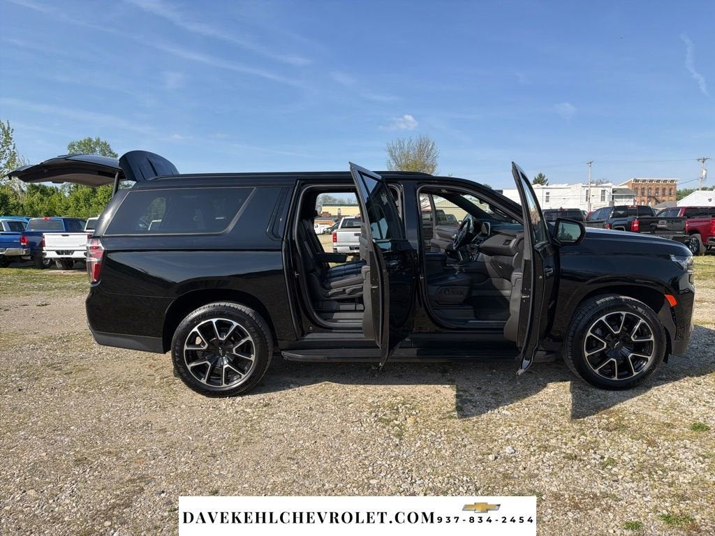 2021 Chevrolet Suburban RST