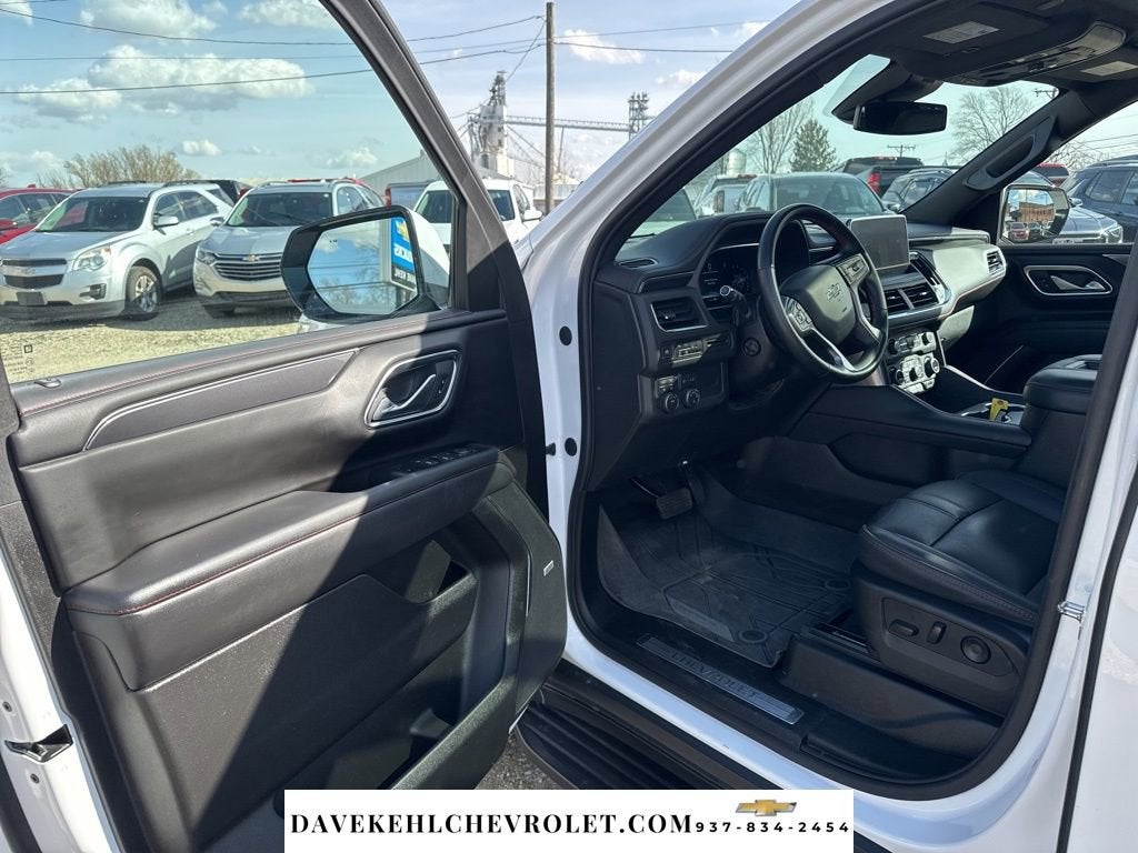 2023 Chevrolet Suburban RST