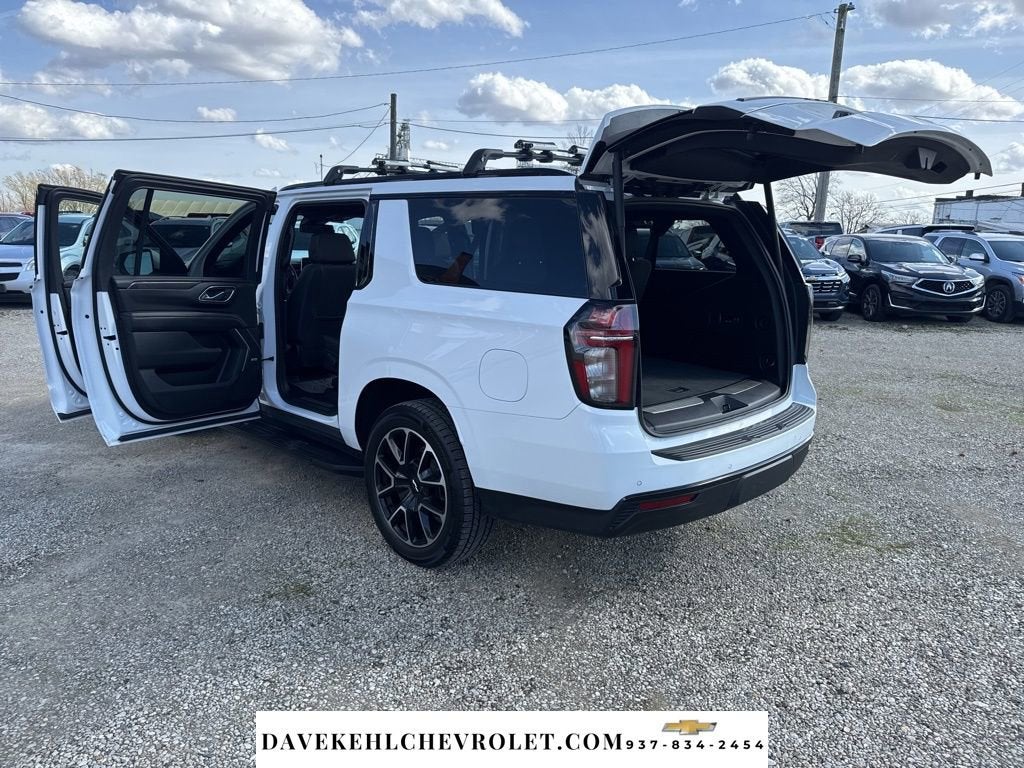 2023 Chevrolet Suburban RST