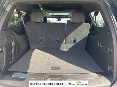 2023 Chevrolet Suburban RST