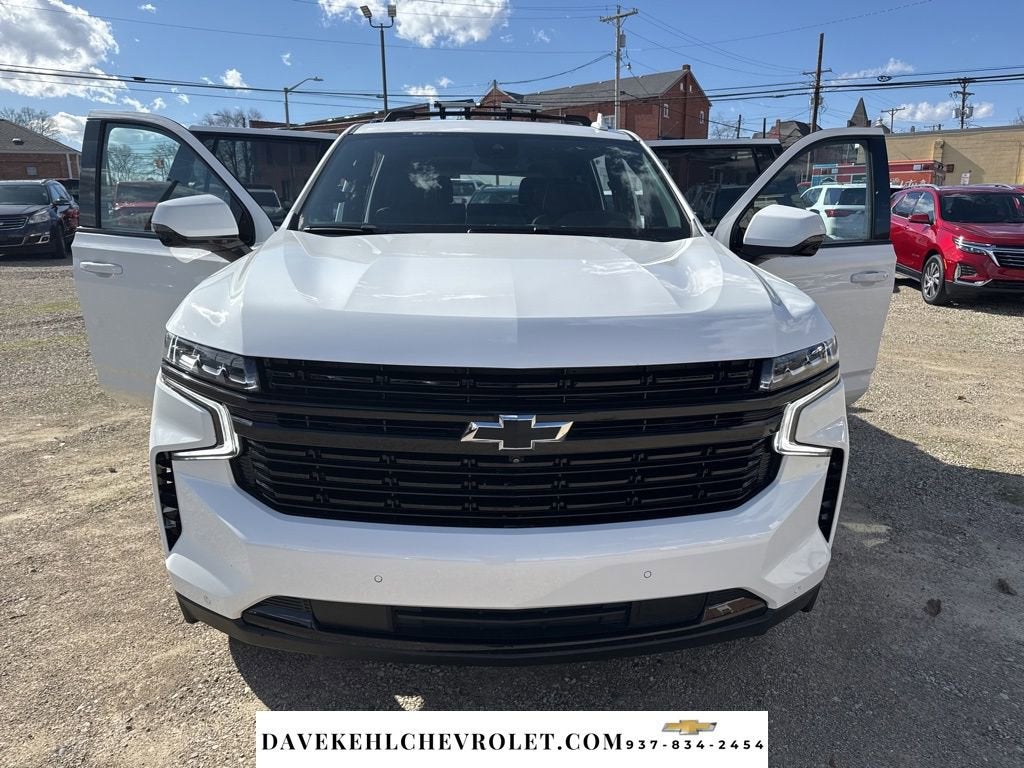 2023 Chevrolet Suburban RST