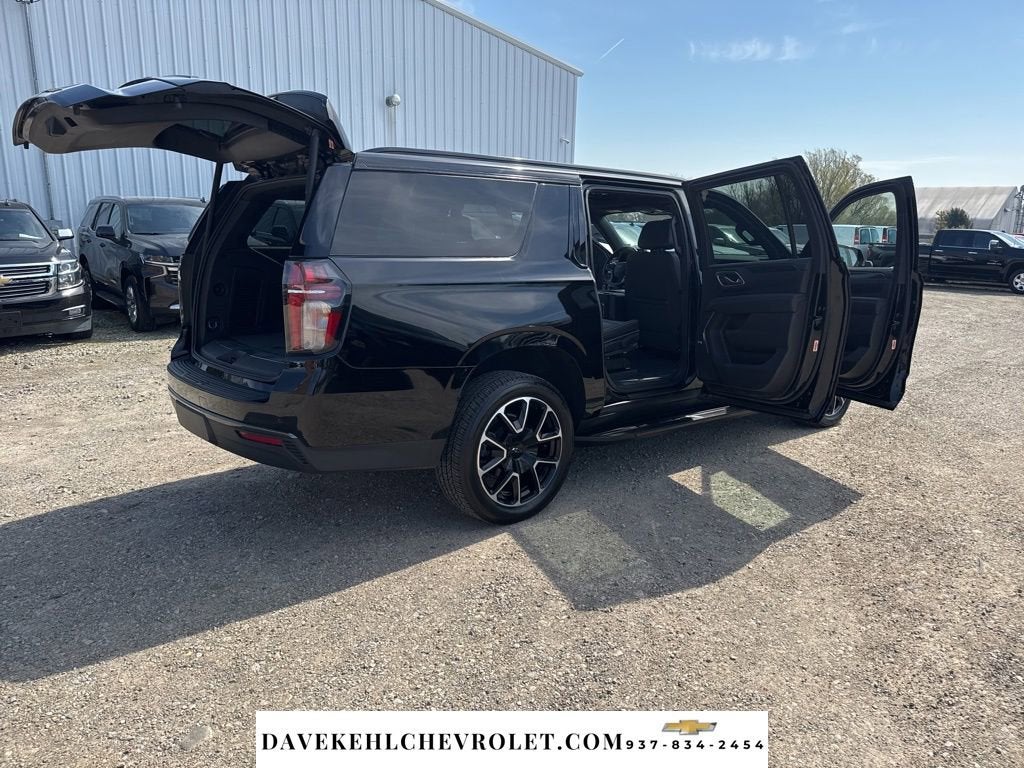 2021 Chevrolet Suburban RST