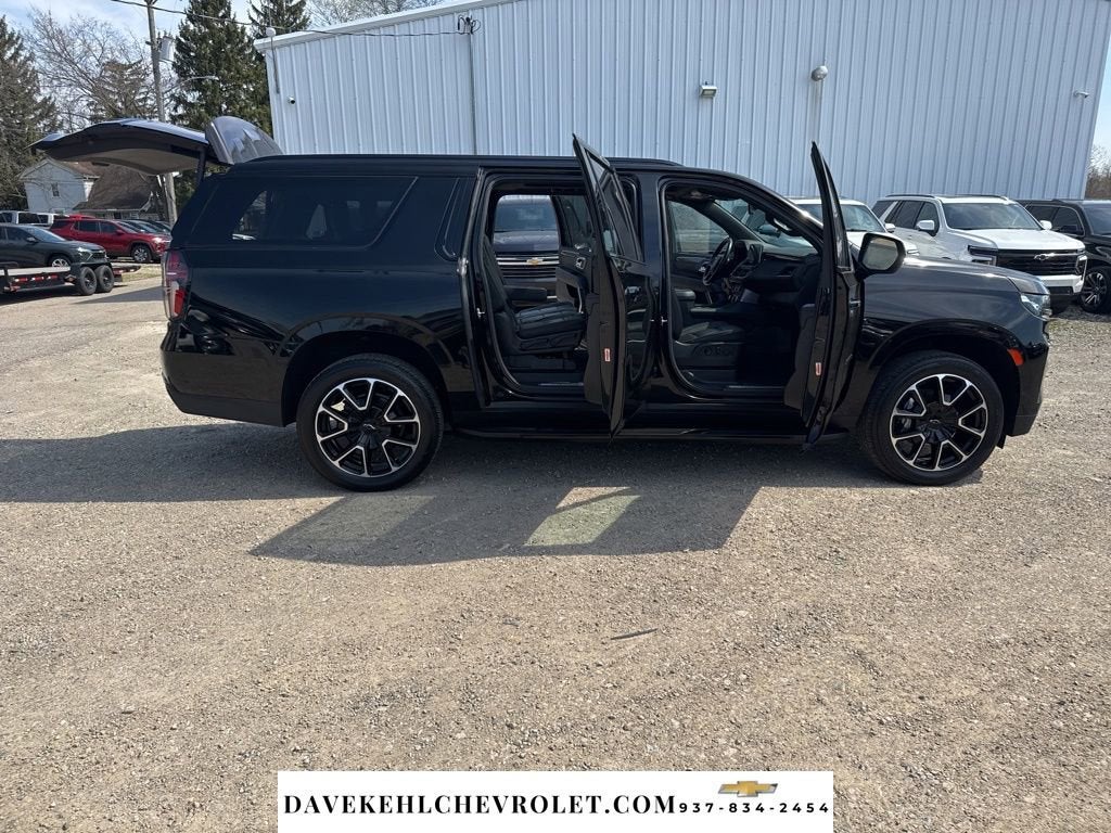 2021 Chevrolet Suburban RST