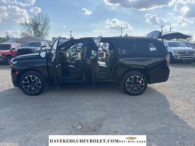 2021 Chevrolet Suburban RST