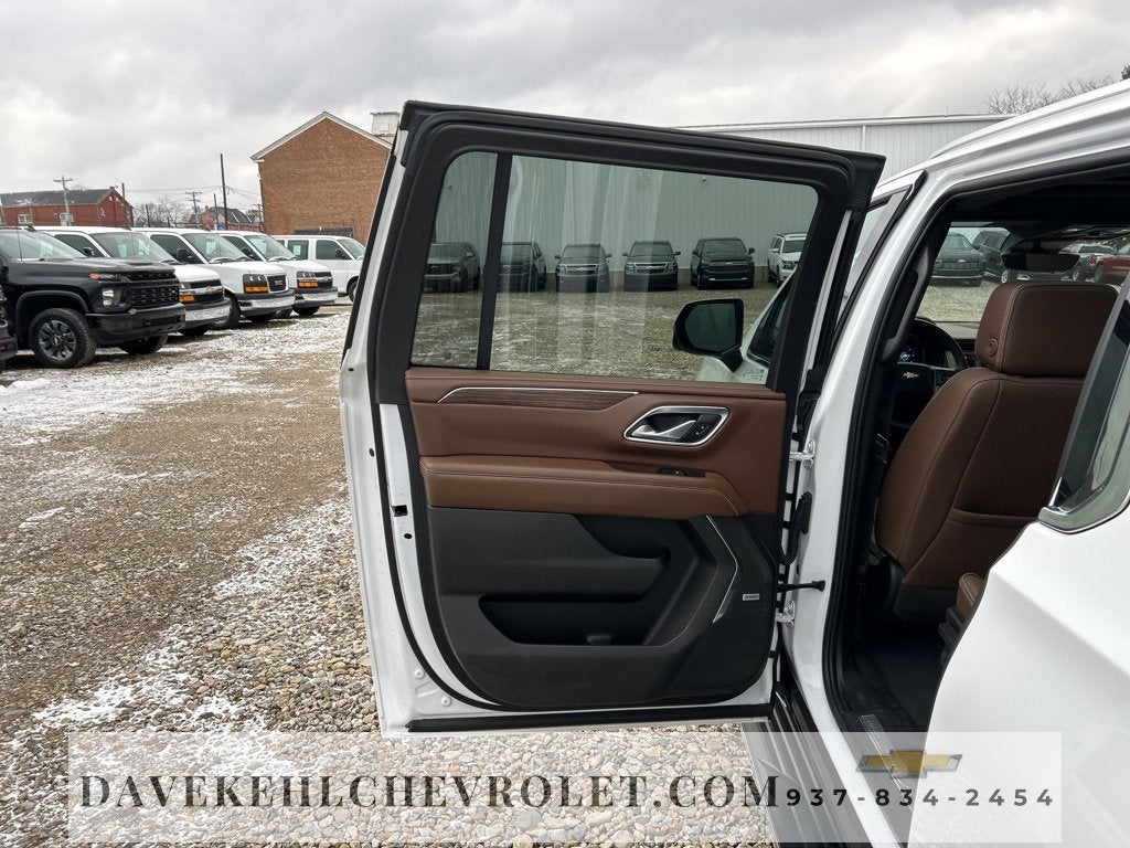 2023 Chevrolet Suburban High Country