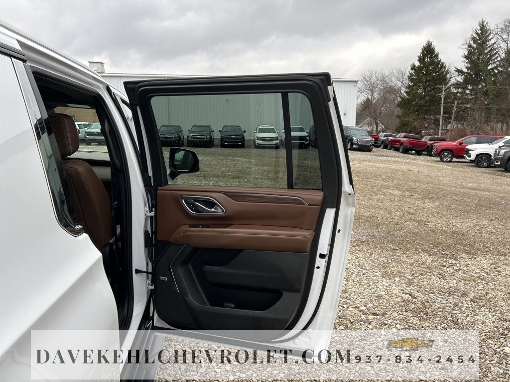 2023 Chevrolet Suburban High Country