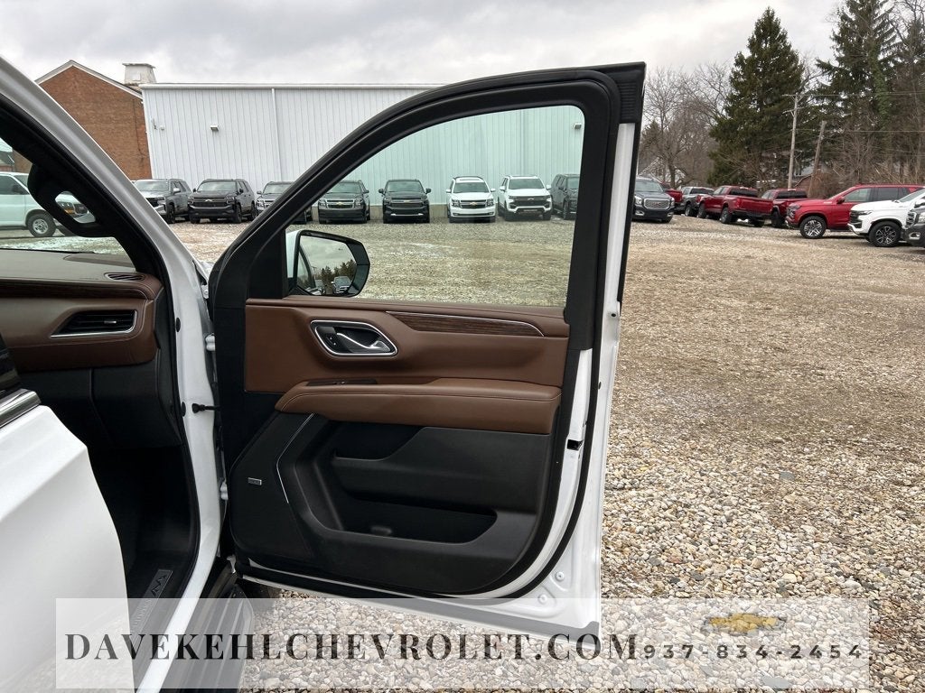 2023 Chevrolet Suburban High Country
