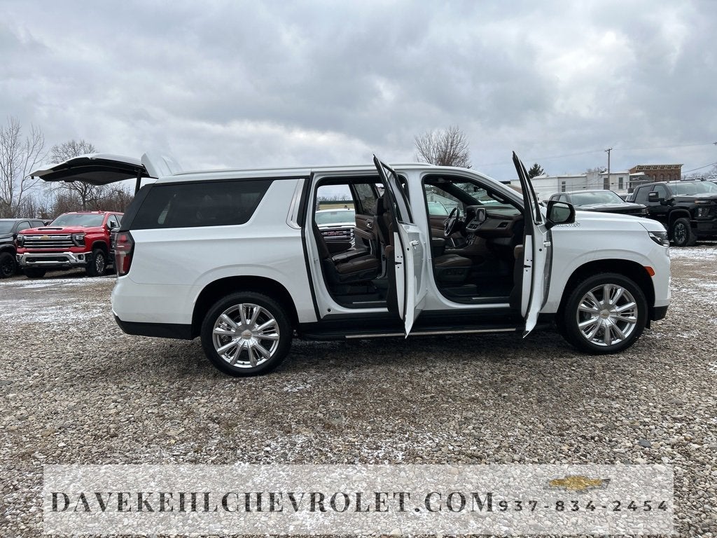 2023 Chevrolet Suburban High Country