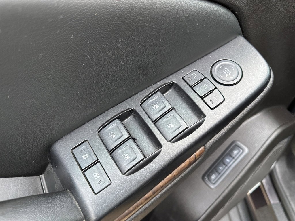 2016 Chevrolet Suburban LT