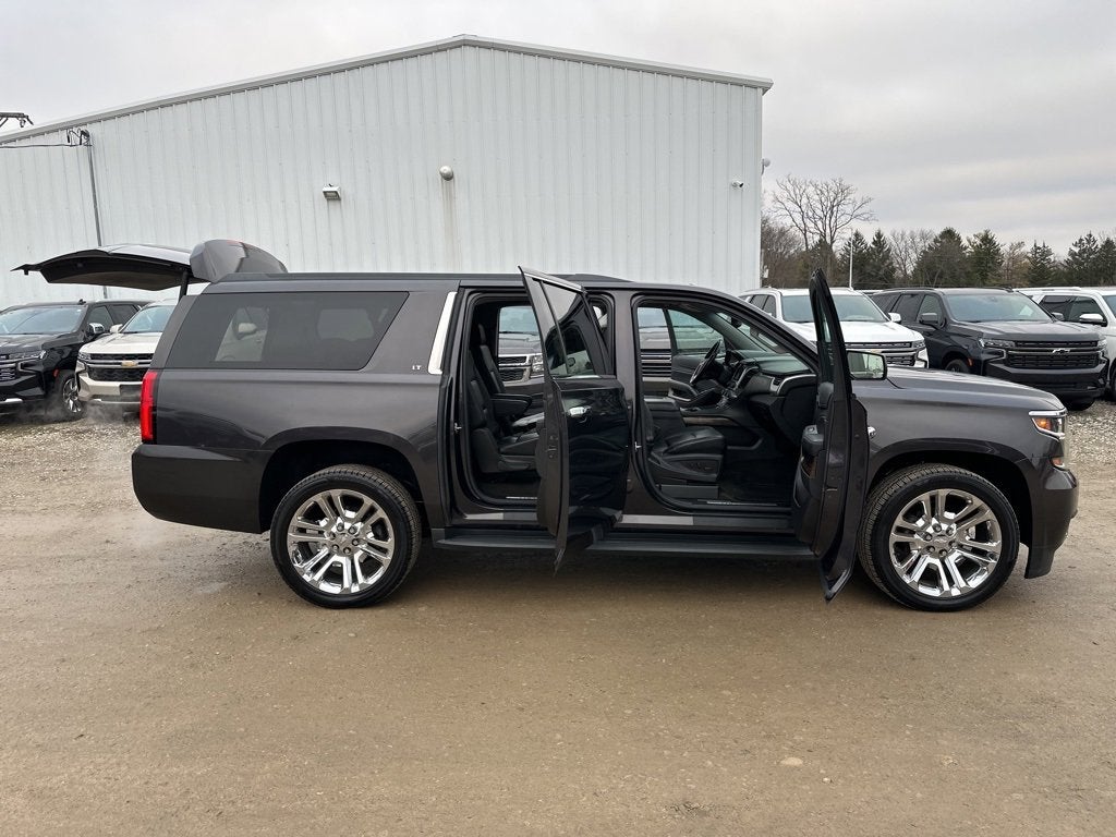2016 Chevrolet Suburban LT