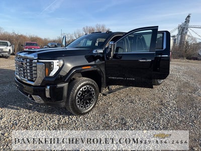 2025 GMC Sierra 2500 HD Denali