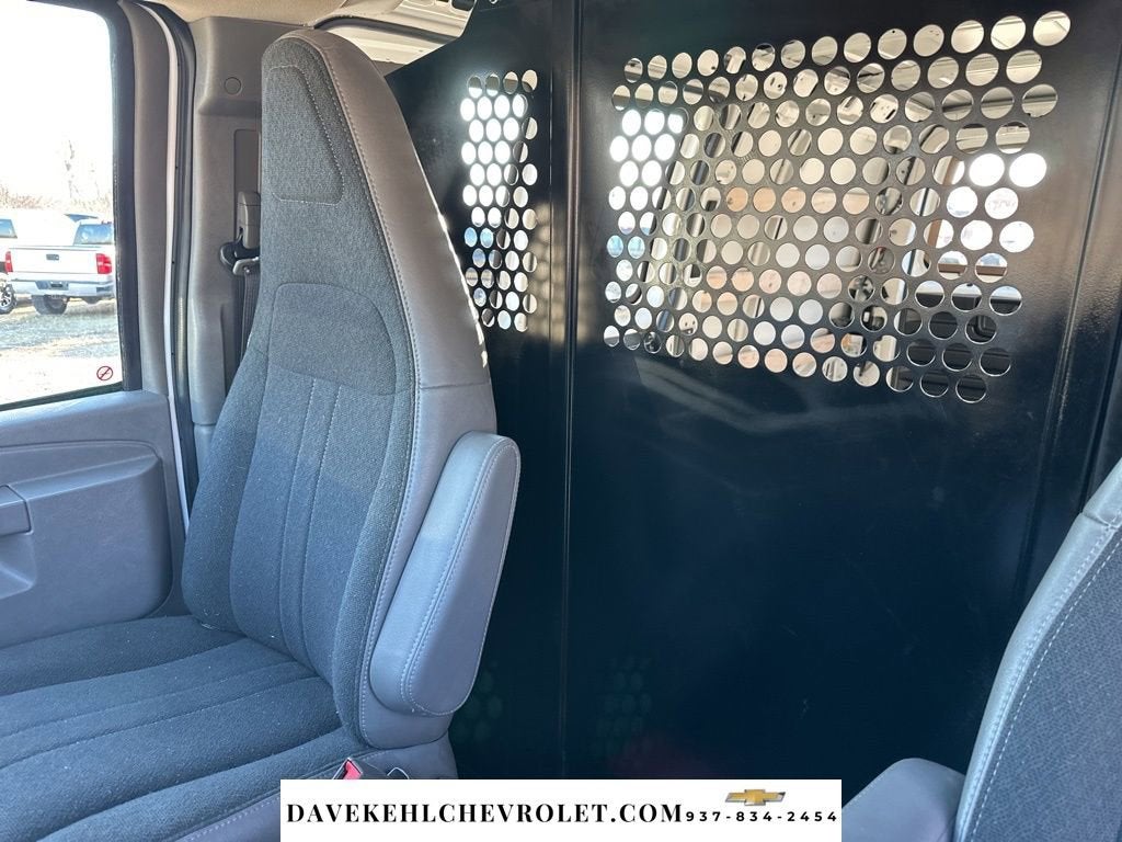 2024 GMC Savana Cargo 2500 Work Van