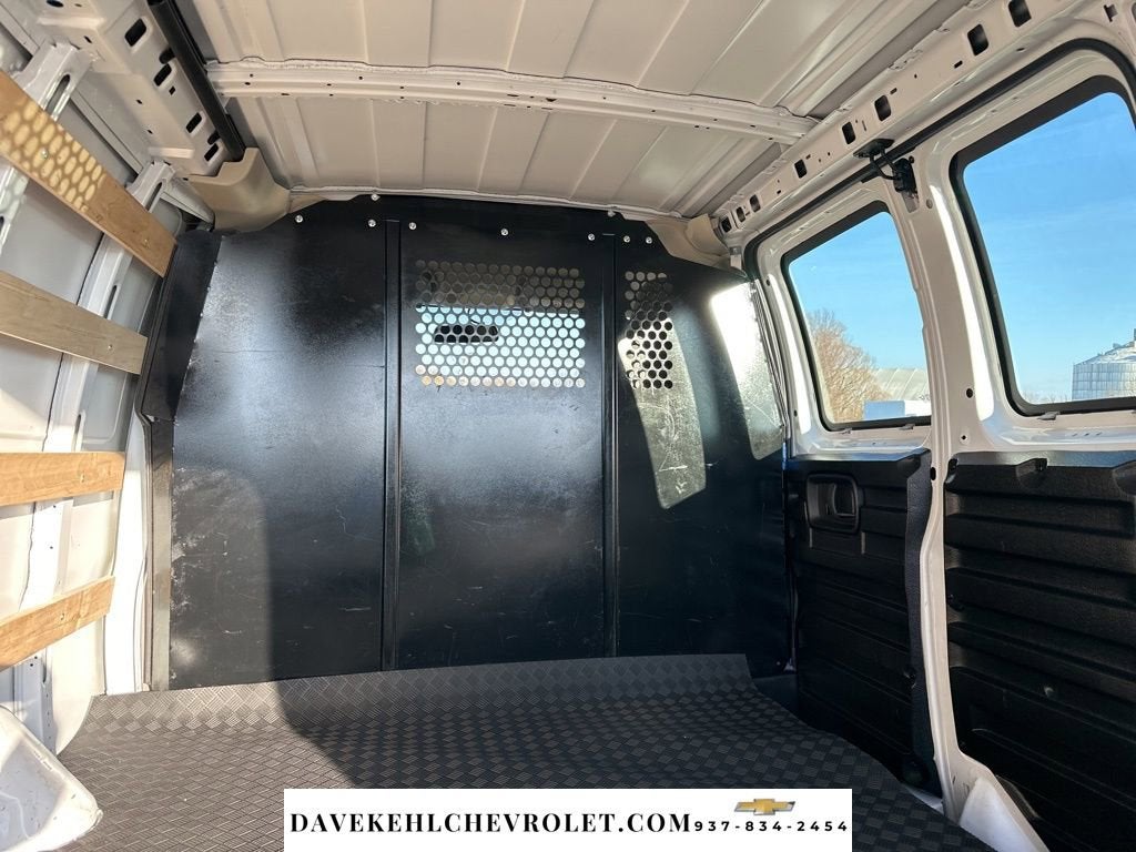 2024 GMC Savana Cargo 2500 Work Van